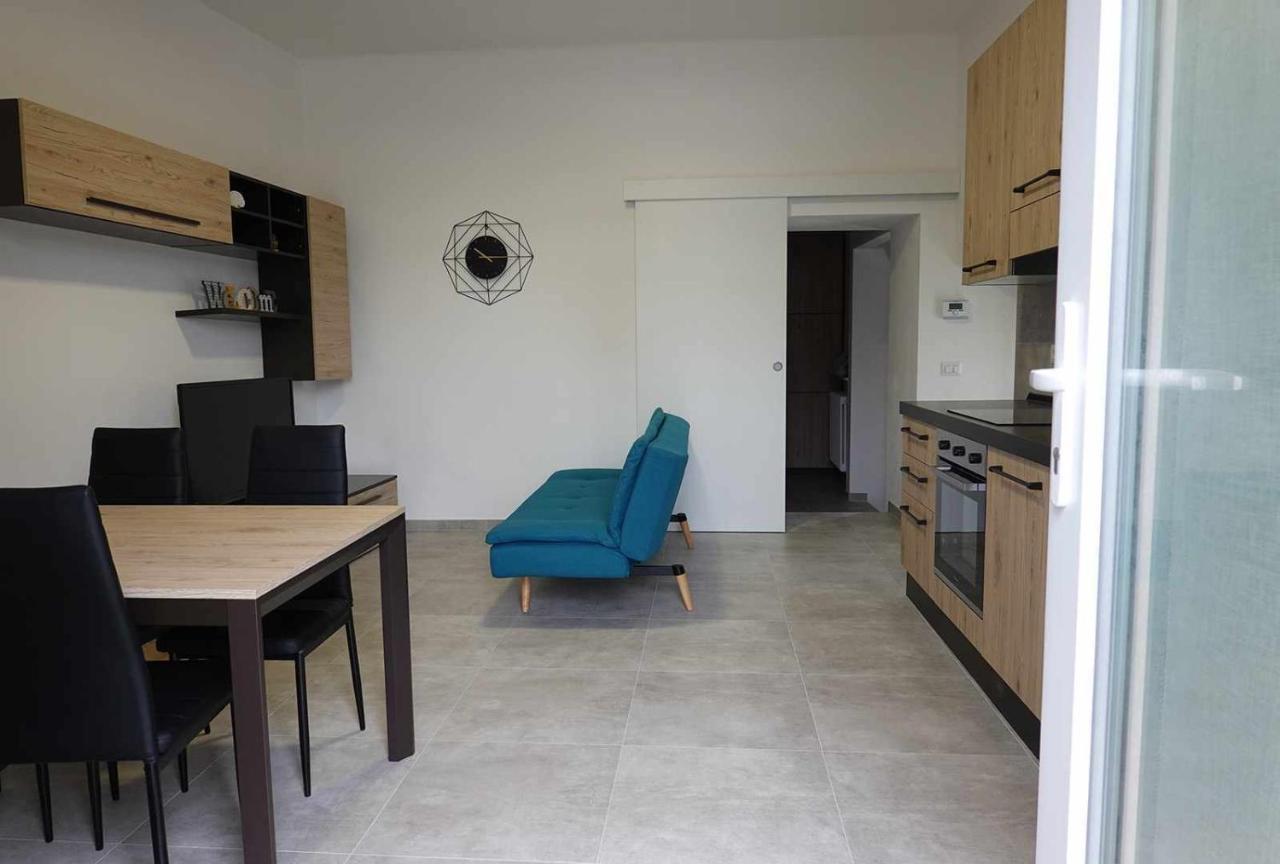 Bosisio Parini Casa Valeria Intero Appartamento מראה חיצוני תמונה